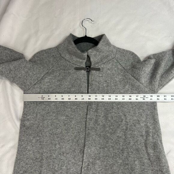 Chiaramente Gray Wool Blend Single Hook‎ Closure Cardigan Sweater Sz M Women’s - Picture 6 of 9